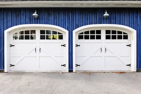 Why You Should Leave Garage Door Repair to the Professionals